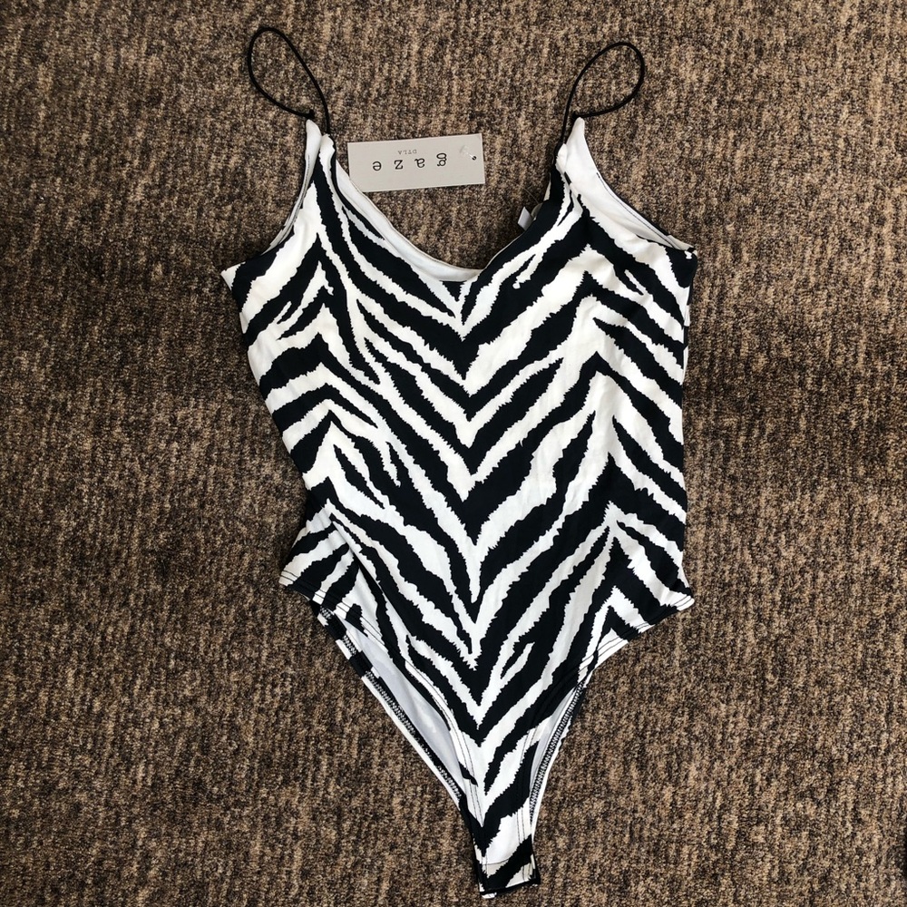 zebra bodysuit NWT